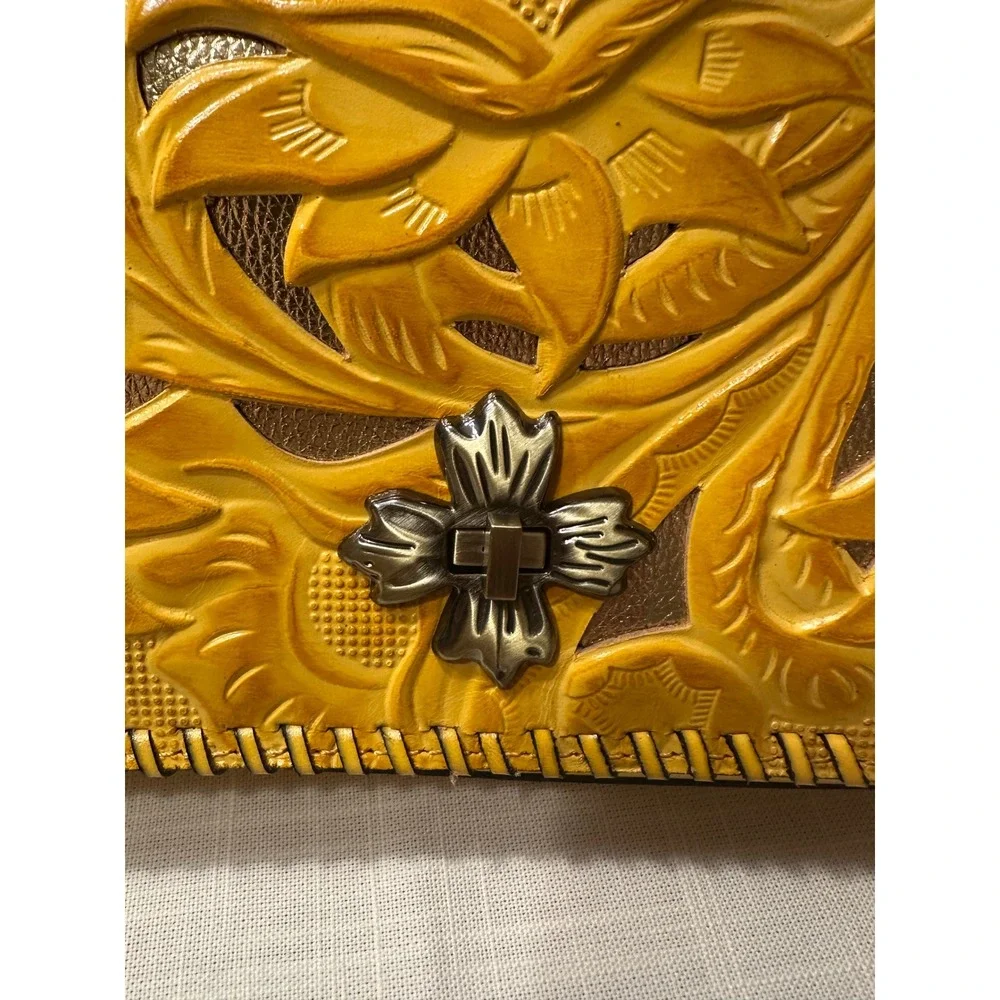 Patricia Nash 10th Anniversary Goldenrod Tooled Leather Crossbody P668353